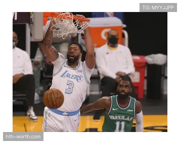 拉莫斯多面开花,助攻创纪录引领球队胜利 拉莫斯多面开花,助攻创纪录引领球队胜利